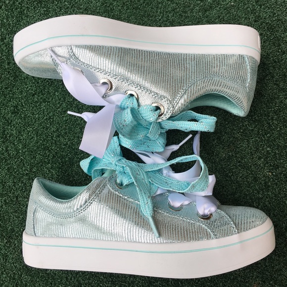 skechers metallic sneakers